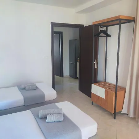 Διαμέρισμα Mina's House Beachfront *