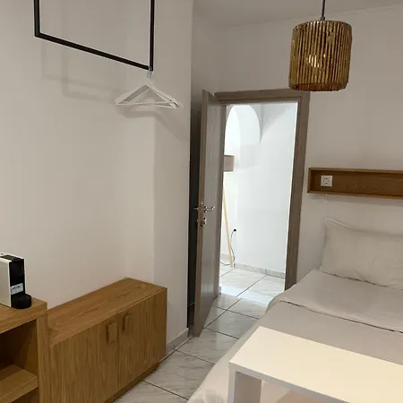 Mina's House Апартаменты Никити