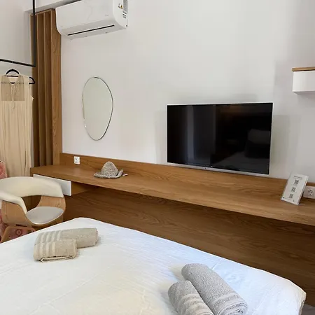Mina's House Beachfront * Nikiti (Sithonia)