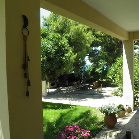 Daire Mina's House Beachfront
