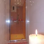 アパート Mina's House Beachfront ニキティ
